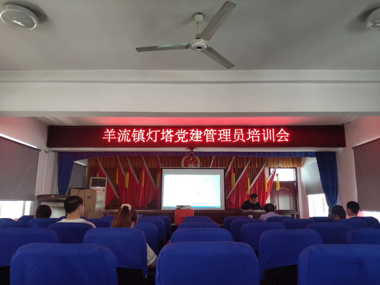 山東興源機(jī)械有限公司官網(wǎng)|起重機(jī)|行車|山東興源機(jī)械|單梁起重機(jī)|電動葫蘆|起重配件|www.ezhongxin.cn|xyqzj|xyqzj.com|興源起重機(jī)|興源|起重機(jī)行車|起重設(shè)備|起重機(jī)械